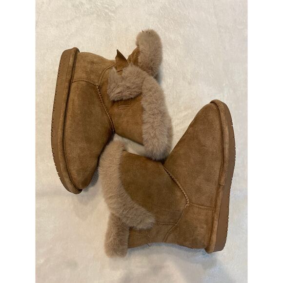 BEARPAW Betsey Cow Suede Faux Fur Winter Boots Tan Booties Youth Girls US 3 - Picture 1 of 7